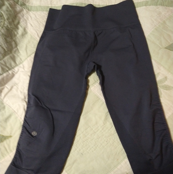 lululemon athletica Pants - Lululemon high waisted grayish/purple Capri legging